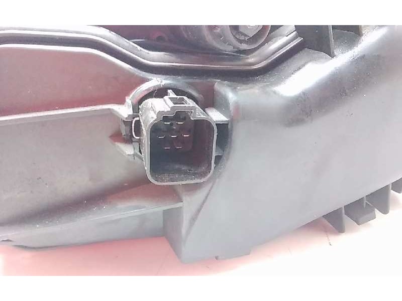 Recambio de faro derecho para ford mondeo turnier (ge) futura referencia OEM IAM 05075440  