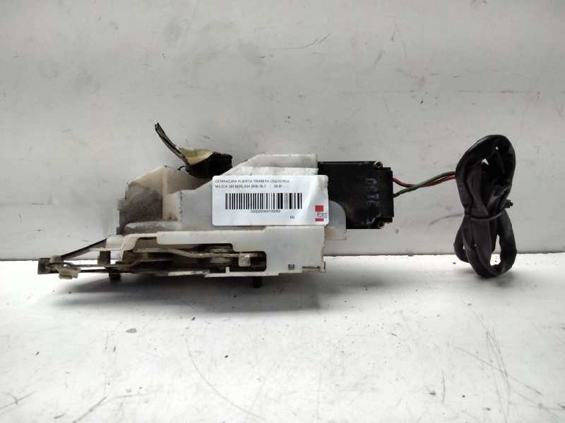 Recambio de cerradura puerta trasera izquierda para mazda 323 berlina (bg) glx referencia OEM IAM   92658