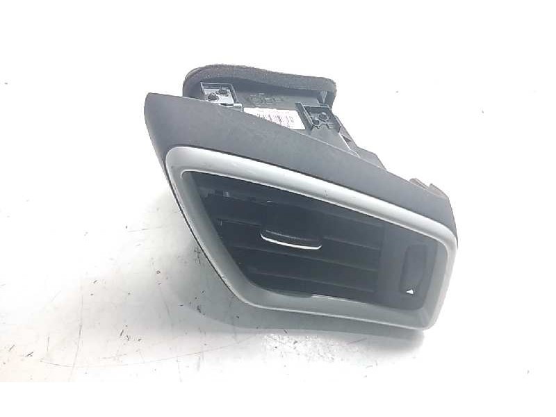 Recambio de aireador derecho para nissan qashqai (j11) acenta referencia OEM IAM 687604EH0A  