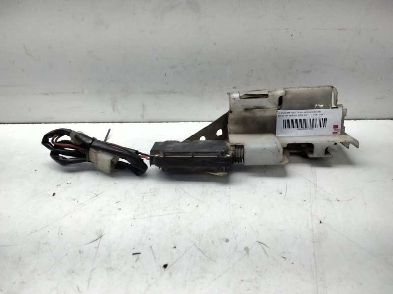 Recambio de cerradura puerta delantera derecha para mazda 323 berlina c/f/s (ba) referencia OEM IAM PA66GF30  92658