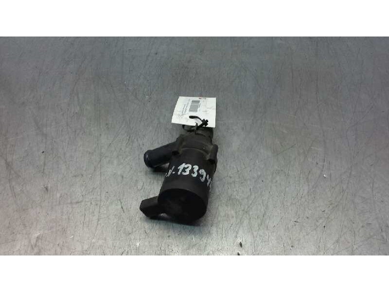 Recambio de motor electrico de agua para volkswagen touareg (7la) tdi r5 referencia OEM IAM 7L0965561D  