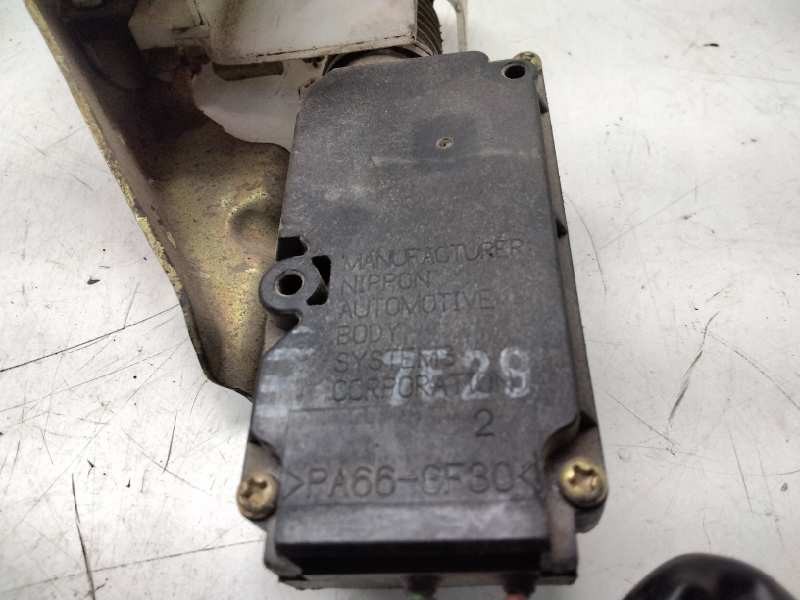 Recambio de cerradura puerta delantera derecha para mazda 323 berlina c/f/s (ba) referencia OEM IAM PA66GF30  92658