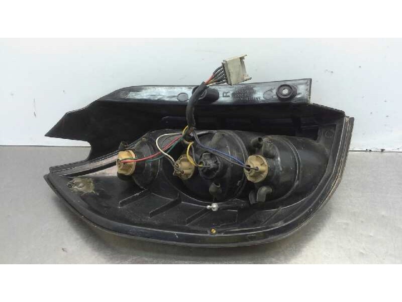 Recambio de piloto trasero derecho para renault scenic ii 1.9 dci diesel referencia OEM IAM   