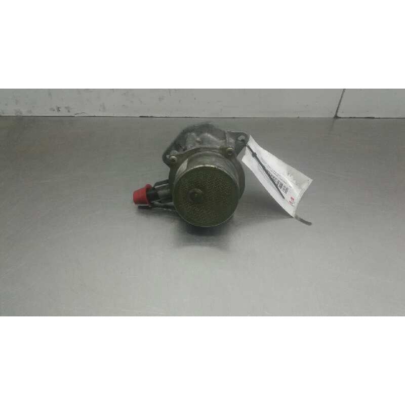 Recambio de depresor freno / bomba vacio para renault clio ii fase ii (b/cb0) 1.5 dci diesel referencia OEM IAM 72238912D PIERBU