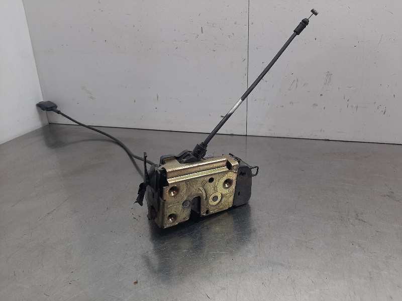 Recambio de cerradura puerta trasera izquierda para renault megane ii berlina 5p dynamique referencia OEM IAM 8200028430  