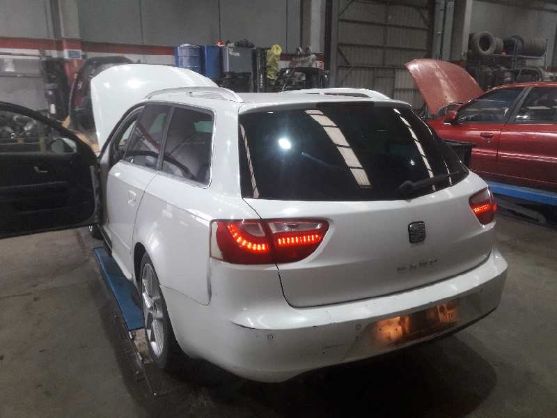 seat exeo st (3r5)(2009>) del año 2010