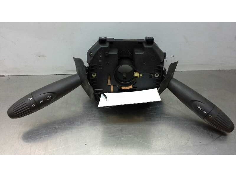 Recambio de mando intermitentes y limpia para fiat punto berlina (188) 1.2 cat referencia OEM IAM   92866