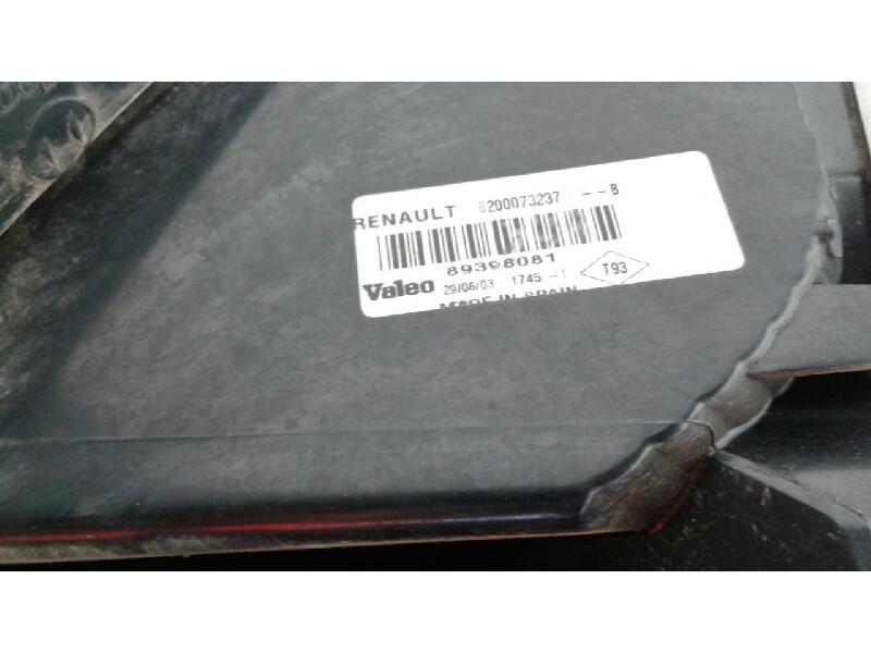 Recambio de piloto trasero derecho para renault megane ii berlina 5p dynamique referencia OEM IAM 8200073237  