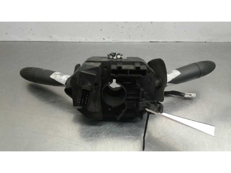 Recambio de mando intermitentes y limpia para fiat punto berlina (188) 1.2 cat referencia OEM IAM ...  92867