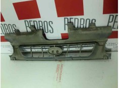 Recambio de rejilla delantera para hyundai sonata (y2) 2.0 cat referencia OEM IAM   92872 2