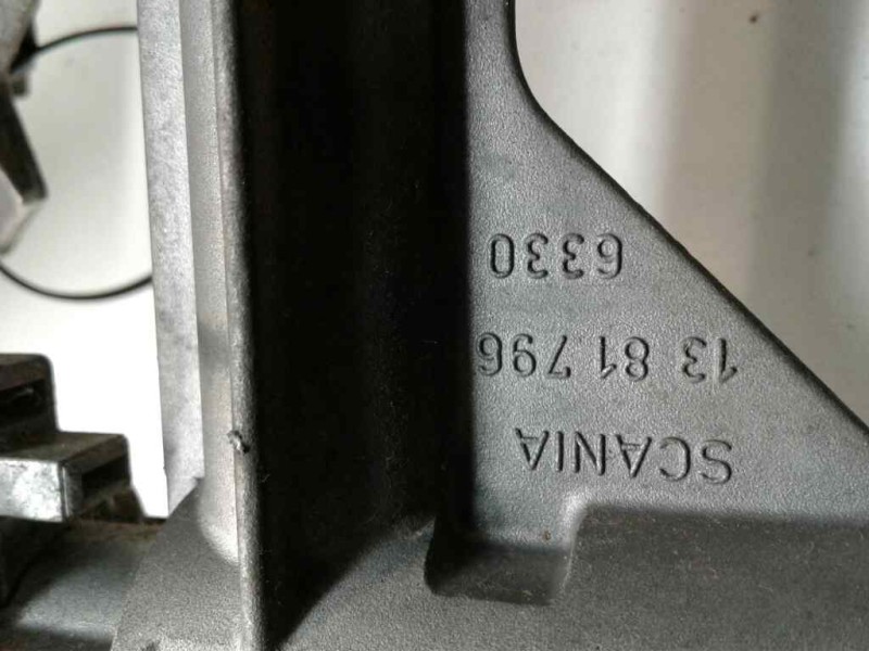 Recambio de conmutador de arranque para scania serie 4 124 referencia OEM IAM 1381796 6330 04822617