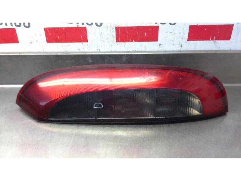 Recambio de piloto trasero derecho para opel corsa c comfort referencia OEM IAM   