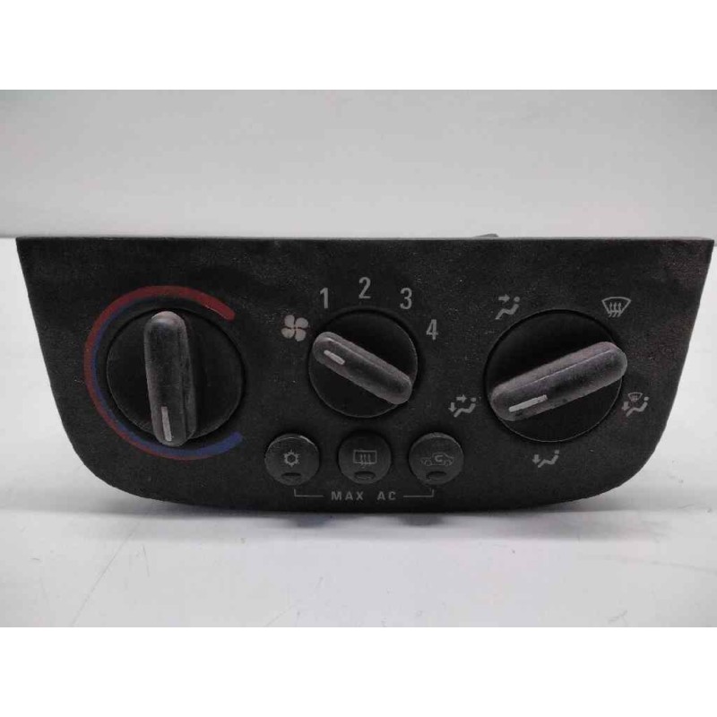 Recambio de mando calefaccion / aire acondicionado para opel corsa c 1.7 16v di cat (y 17 dtl / lk8) referencia OEM IAM 0638895 