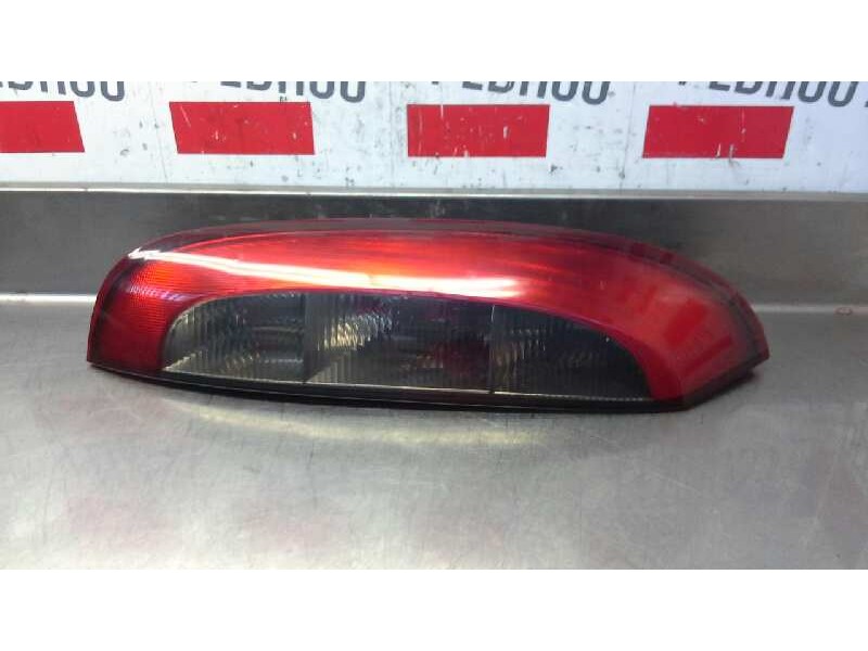 Recambio de piloto trasero izquierdo para opel corsa c comfort referencia OEM IAM   