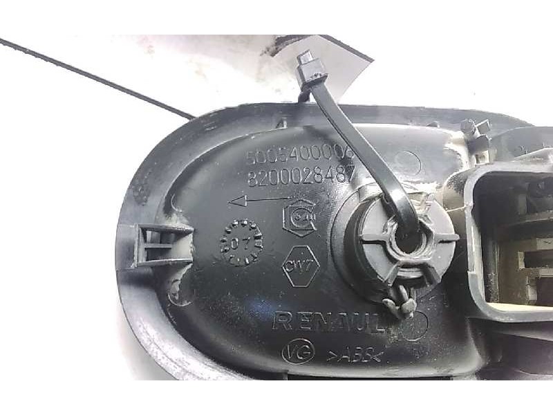Recambio de maneta interior delantera izquierda para renault megane ii berlina 5p confort expression referencia OEM IAM 82002848