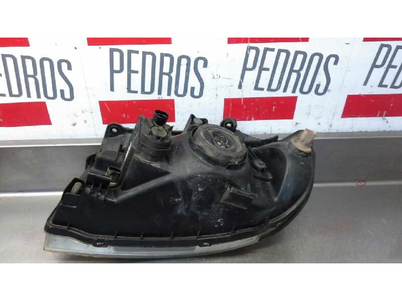 Recambio de faro derecho para hyundai matrix (fc) 1.5 crdi gls referencia OEM IAM   