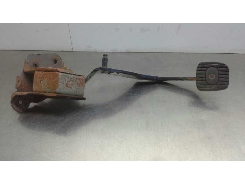 Recambio de pedal embrague para nissan note (e11e) acenta referencia OEM IAM   