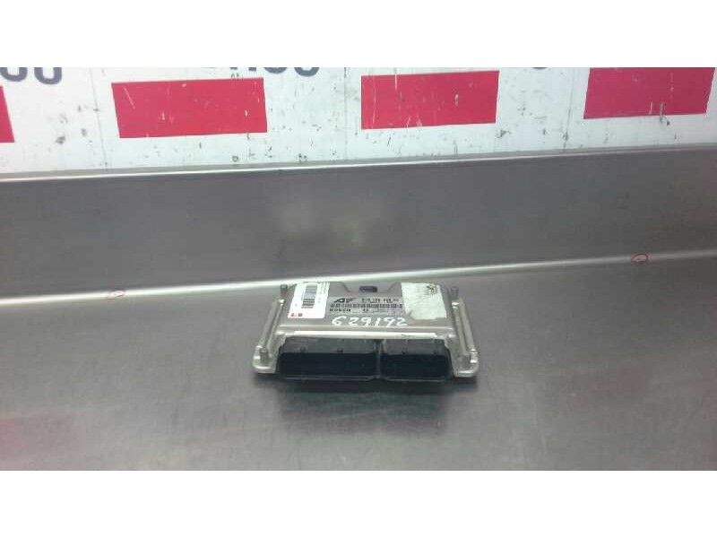 Recambio de centralita motor uce para ford galaxy (vy) trend referencia OEM IAM 0281011821 1039S06270 038906019NB