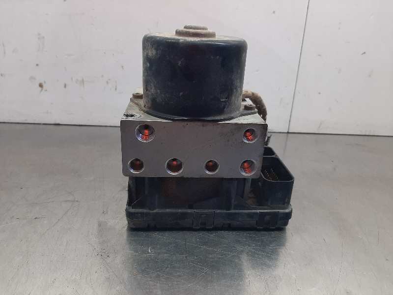 Recambio de abs para chrysler voyager (rg) 2.5 crd se referencia OEM IAM 04686702ACA  