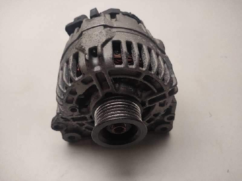 Recambio de alternador para audi a3 sportback (8p) 1.6 16v fsi referencia OEM IAM 0986045320  