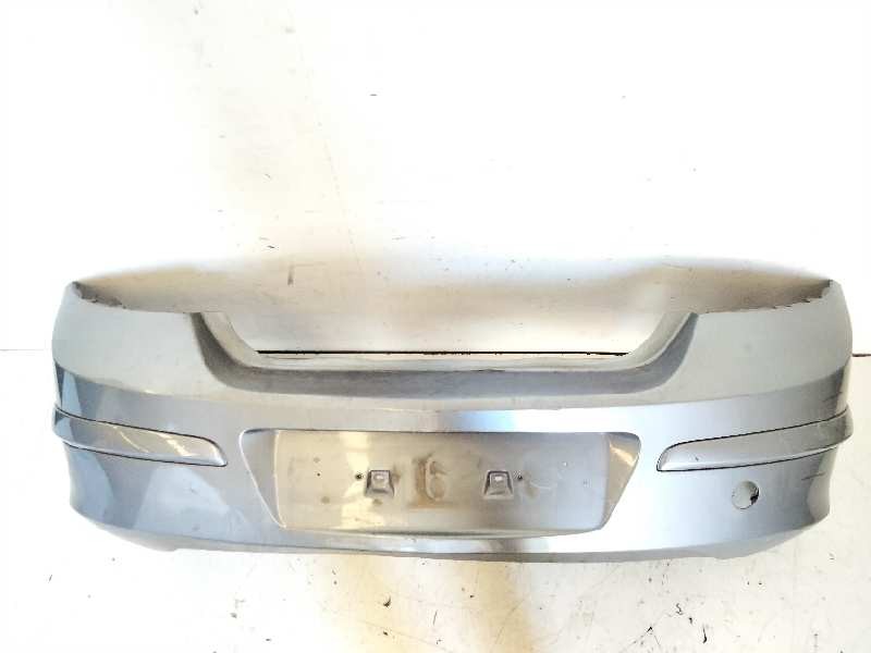 Recambio de paragolpes trasero para opel astra h berlina cosmo referencia OEM IAM   