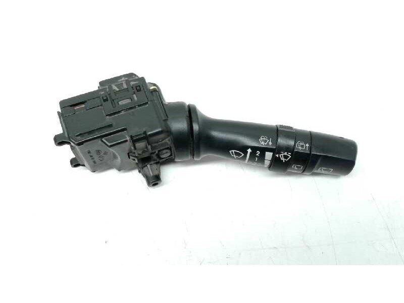 Recambio de mando limpia para kia cee´d 1.6 crdi cat referencia OEM IAM   