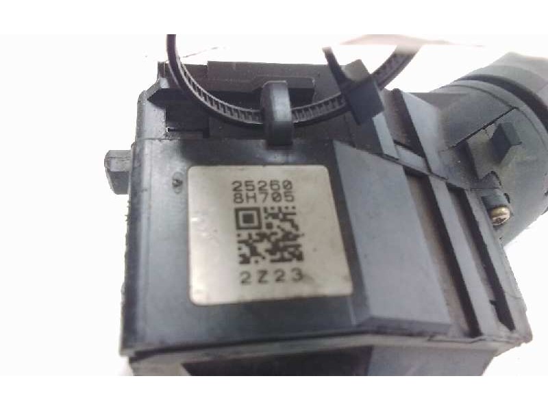 Recambio de mando limpia para nissan x-trail (t30) 2.2 16v turbodiesel cat referencia OEM IAM 252608H705  93537