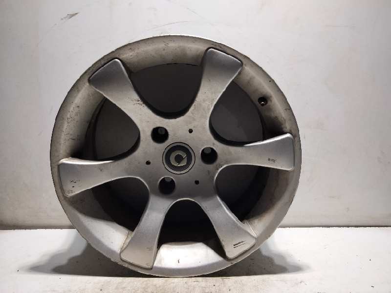 Recambio de llanta aluminio para smart fortwoc coupe mc01/1332c0 referencia OEM IAM 15-3-TORNILLOS ET34 