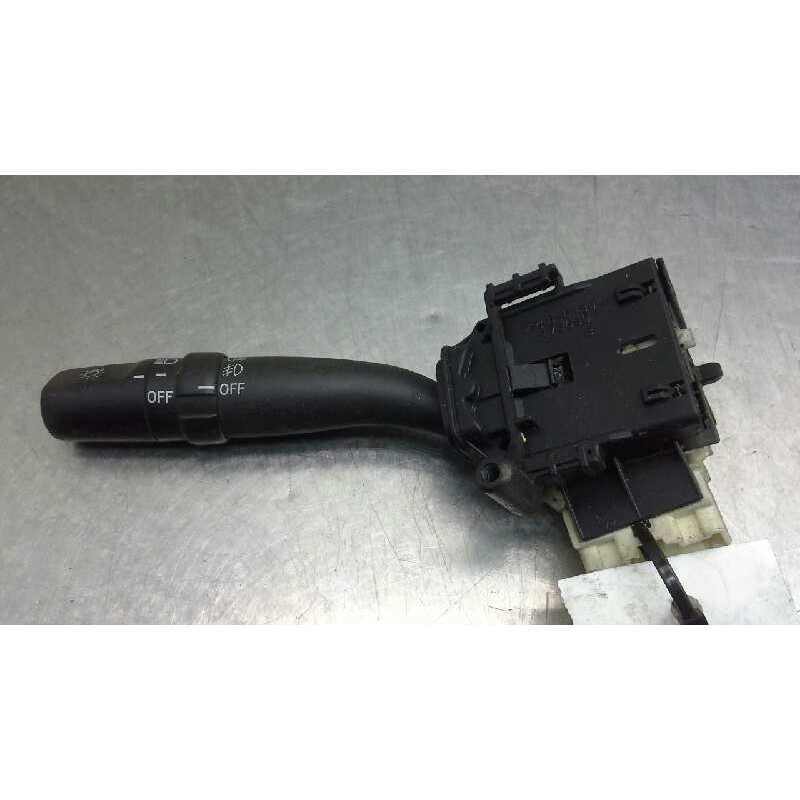 Recambio de mando luces para toyota avensis berlina (t25) 2.0 d4-d executive berlina (5-ptas.) referencia OEM IAM   