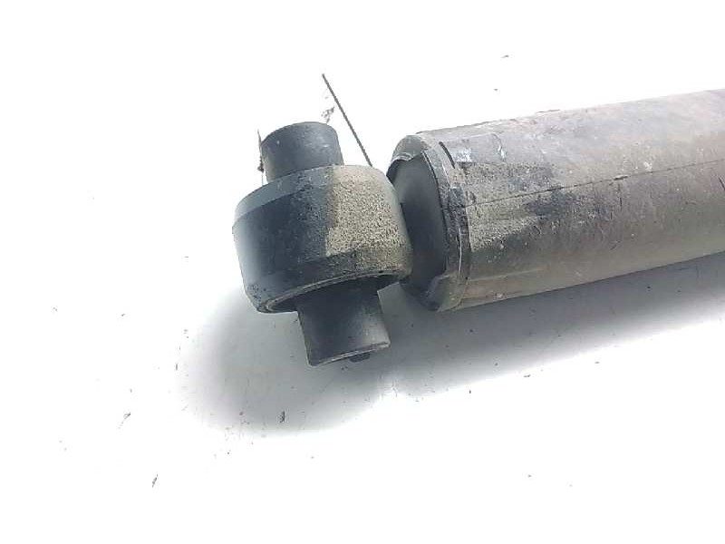Recambio de amortiguador trasero derecho para nissan qashqai (j11) acenta referencia OEM IAM 562104EA2C  