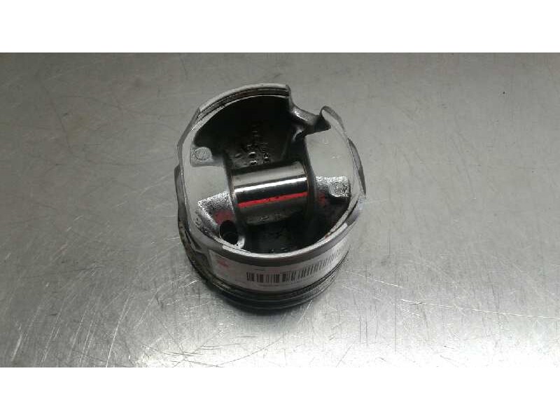 Recambio de piston para volkswagen golf v berlina (1k1) sportline referencia OEM IAM   