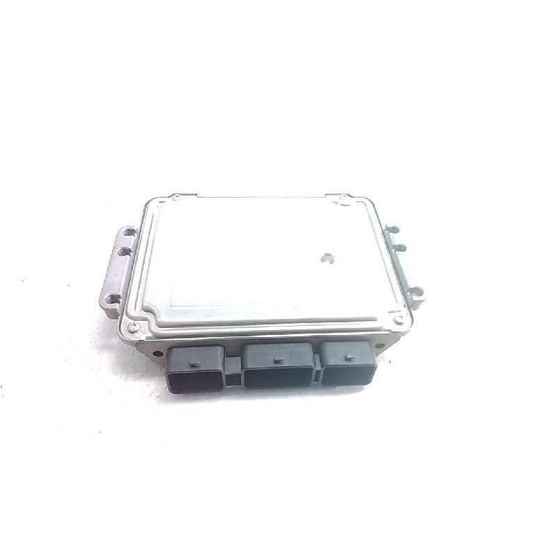 Recambio de centralita motor uce para citroen c4 berlina premier referencia OEM IAM 9655943580 0281011863 