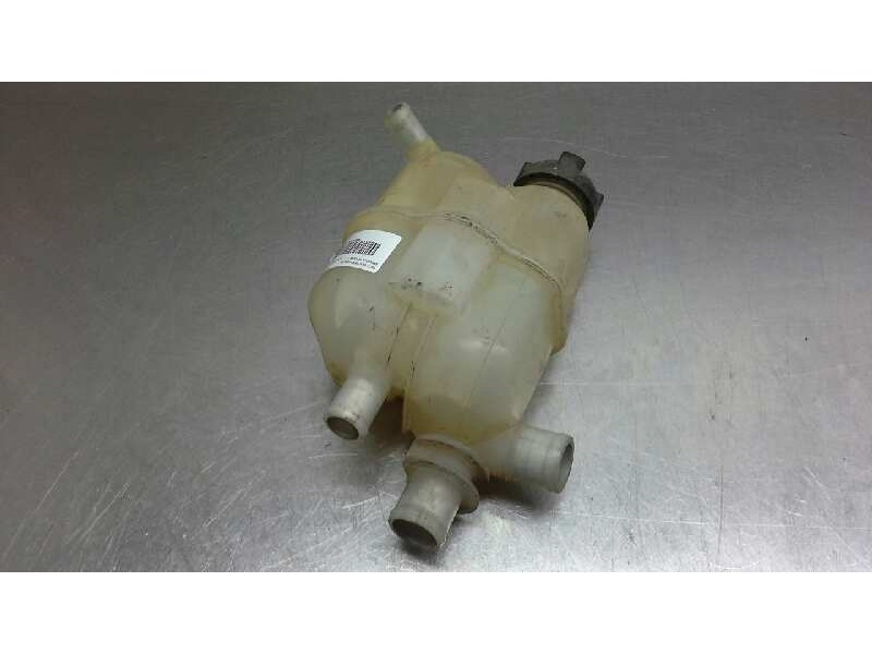 Recambio de deposito expansion para smart forfour referencia OEM IAM   93765