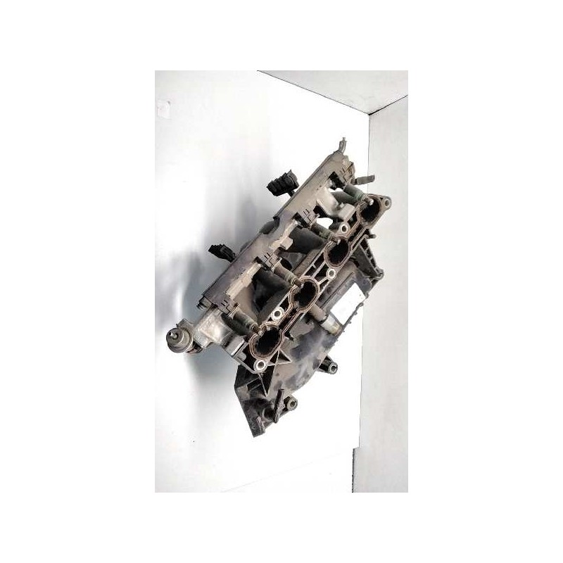 Recambio de colector admision para ford focus berlina (cak) 1.6 16v cat referencia OEM IAM   93854