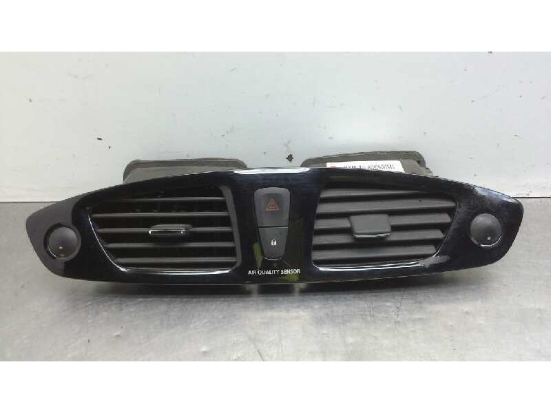 Recambio de aireador central para renault scenic iii grand bose edition referencia OEM IAM   
