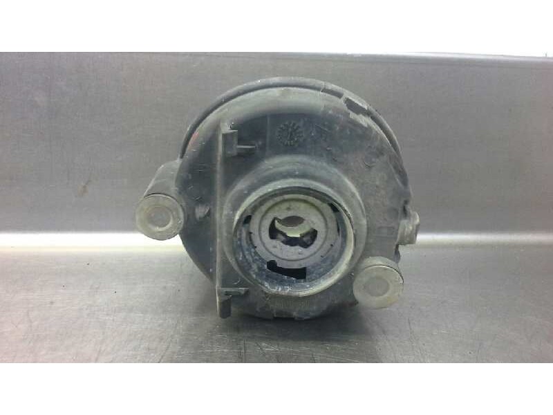 Recambio de faro antiniebla derecho para renault megane i classic (la0) 1.9 dti alize referencia OEM IAM   