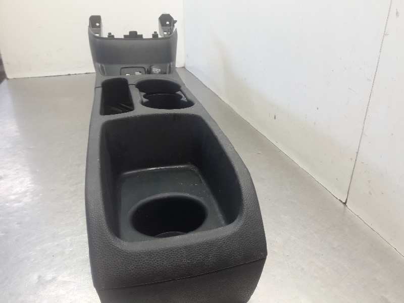Recambio de consola central para ford fiesta (cb1) trend referencia OEM IAM   