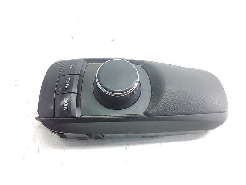 Recambio de mando multifuncion para lexus ct 200h referencia OEM IAM 8478076150  