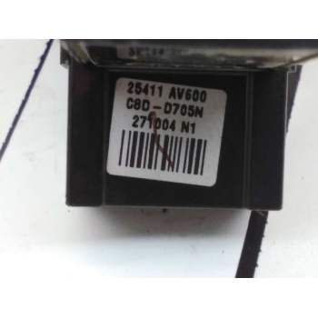 Recambio de mando elevalunas trasero derecho para nissan primera berlina (p12) acenta referencia OEM IAM C8DD705N  