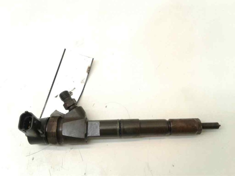 Recambio de inyector para opel insignia berlina edition referencia OEM IAM 0445110327  