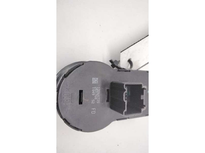 Recambio de mando luces para opel insignia berlina edition referencia OEM IAM 13268725  