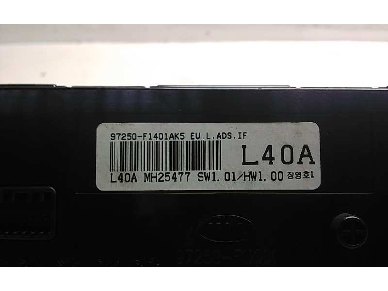 Recambio de mando climatizador para kia sportage 1.6 cat referencia OEM IAM 97250F1401AK5  