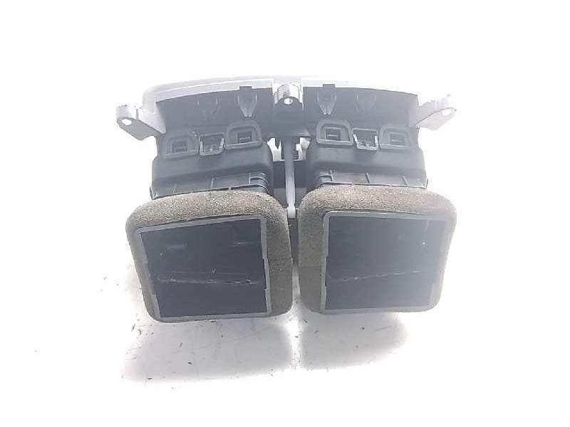 Recambio de aireador trasero central para kia sportage 1.6 cat referencia OEM IAM   