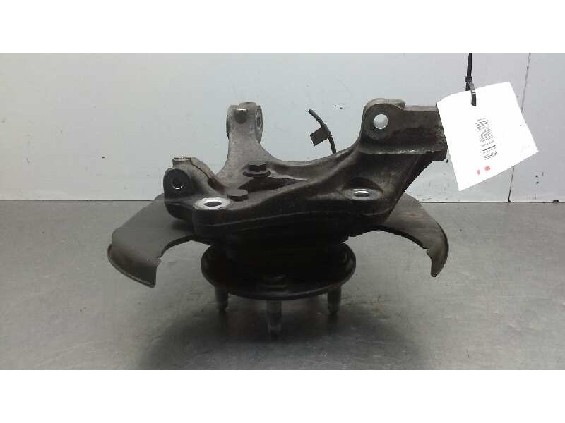 Recambio de mangueta delantera izquierda para opel insignia berlina 2.0 cdti referencia OEM IAM   