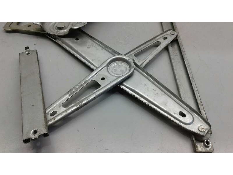 Recambio de elevalunas delantero derecho para toyota avensis berlina (t25) 2.2 d-4d executive sedán (4-ptas.) referencia OEM IAM