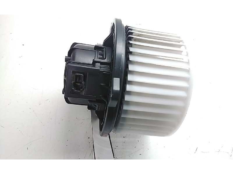 Recambio de motor calefaccion para kia sportage 1.6 cat referencia OEM IAM D216NFAAC2209  