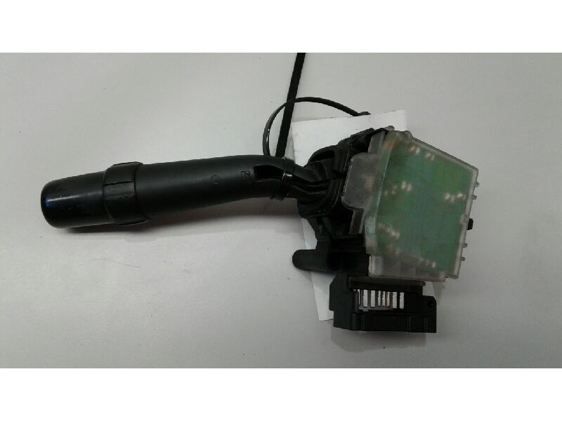 Recambio de mando limpia para toyota avensis berlina (t25) 2.2 d-4d executive sedán (4-ptas.) referencia OEM IAM 8465205160  