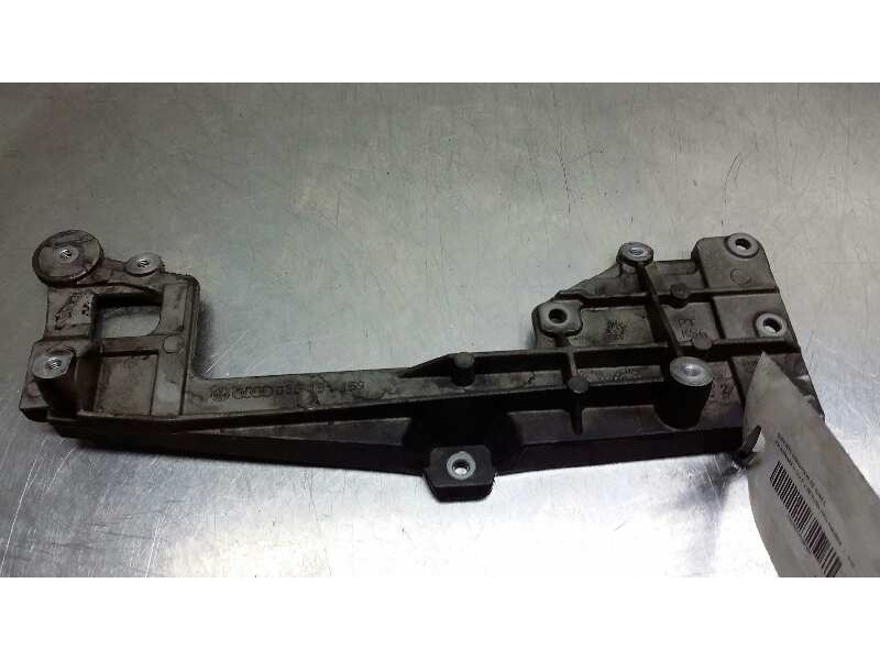 Recambio de soporte enfriador de gases para volkswagen golf v berlina (1k1) trendline referencia OEM IAM 03G131159  