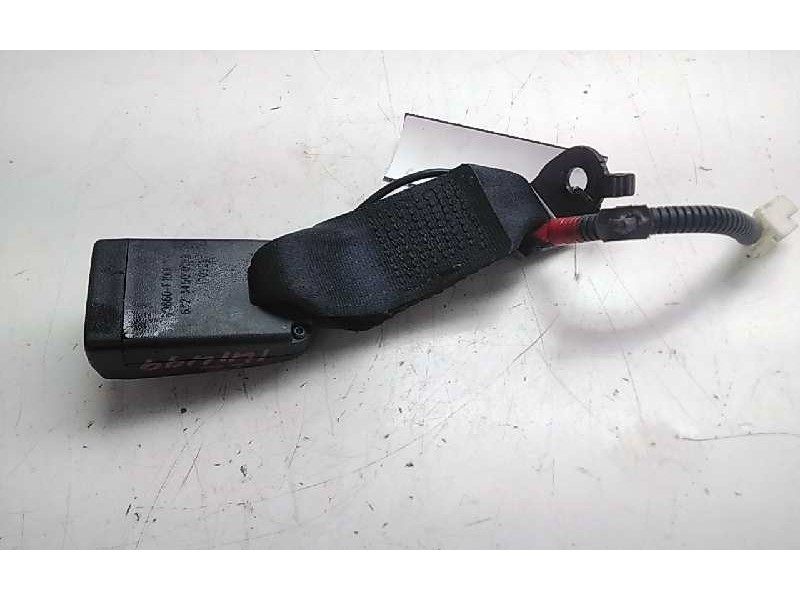 Recambio de enganche cinturon trasero izquierdo para kia sportage 1.6 cat referencia OEM IAM 632345030B  