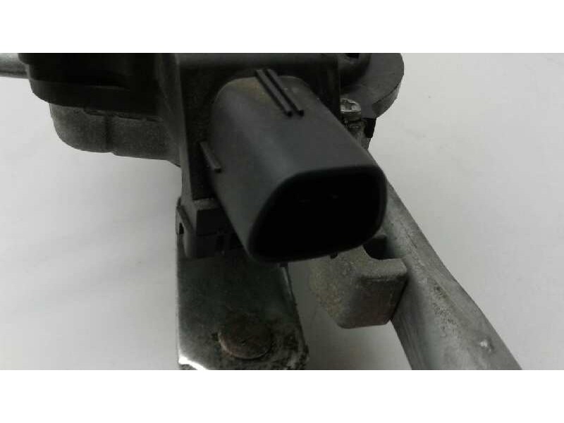 Recambio de motor limpia delantero para toyota avensis berlina (t25) 2.2 d-4d executive sedán (4-ptas.) referencia OEM IAM 85110